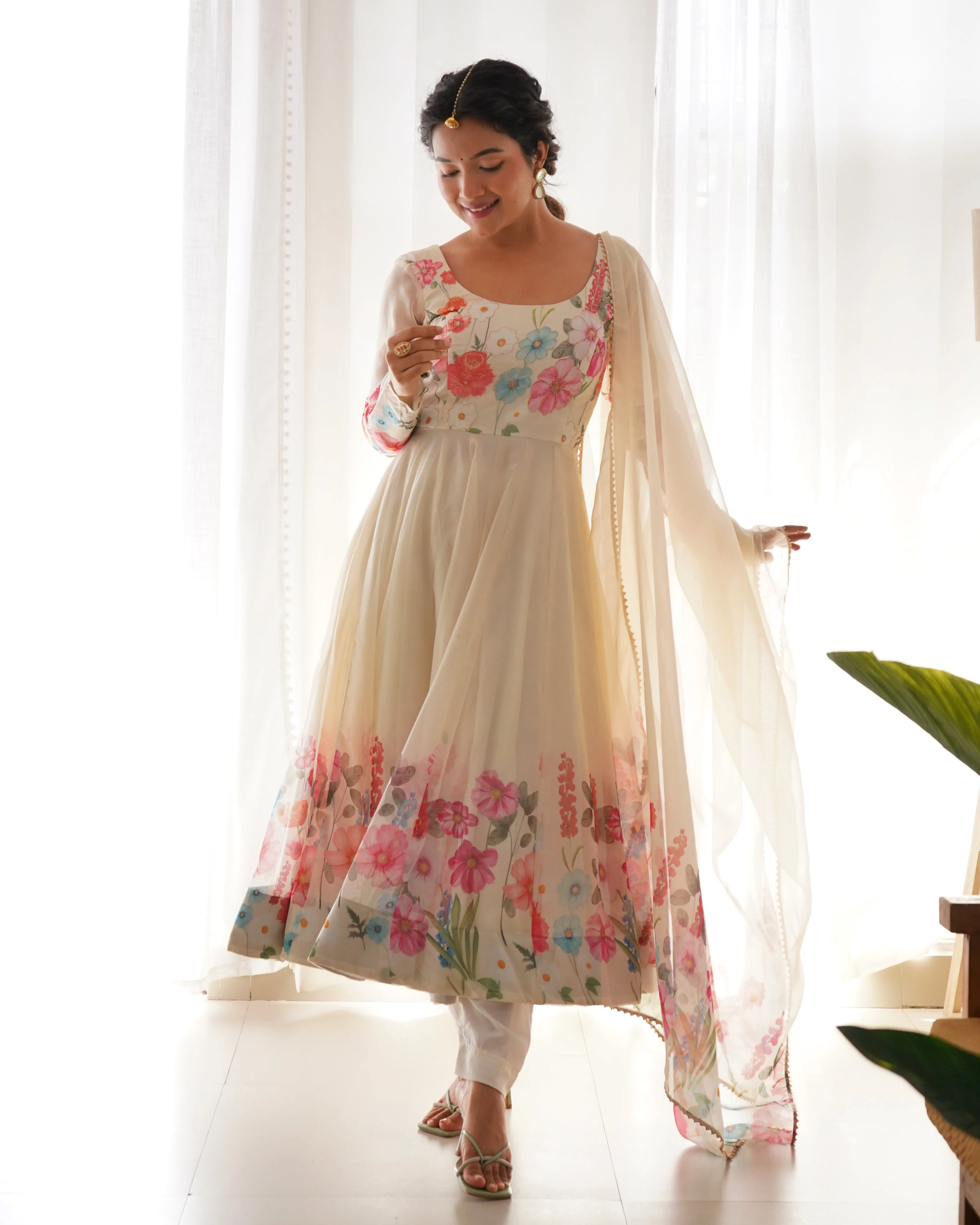 Ethereal Charm Soft Floral Organza Anarkali With Dupatta And Pant - Image 10