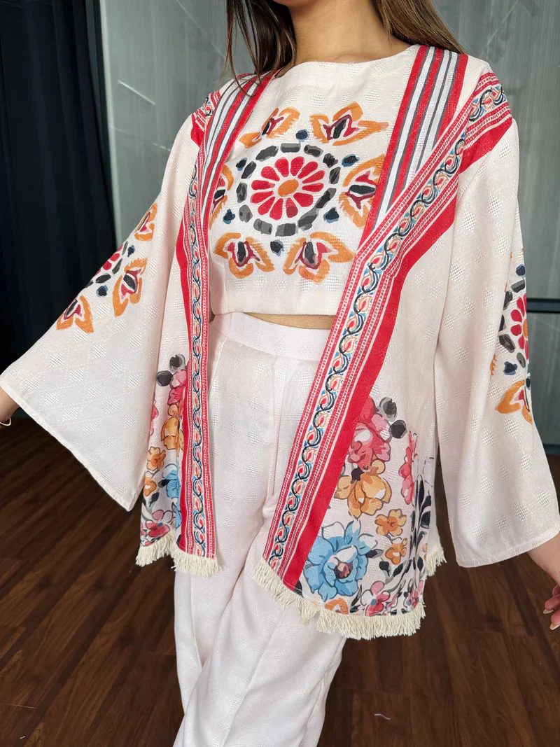 Khanak Trendy Floral Printed Outfit at Best Piece - Image 4