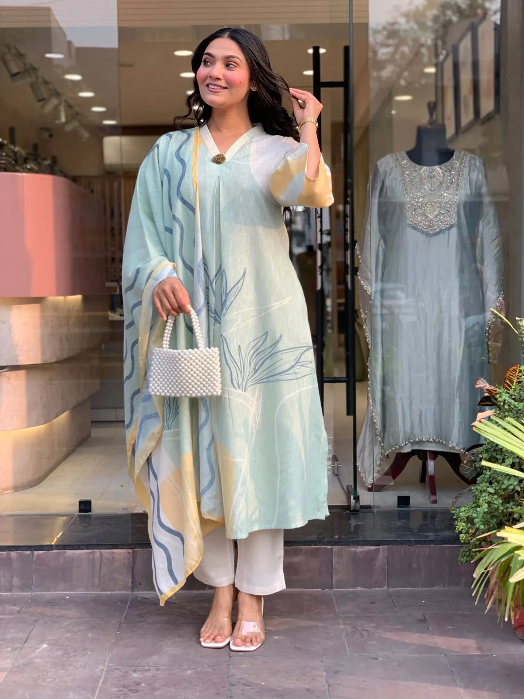 Minimal Summer Ethnic Set for Women - Image 5