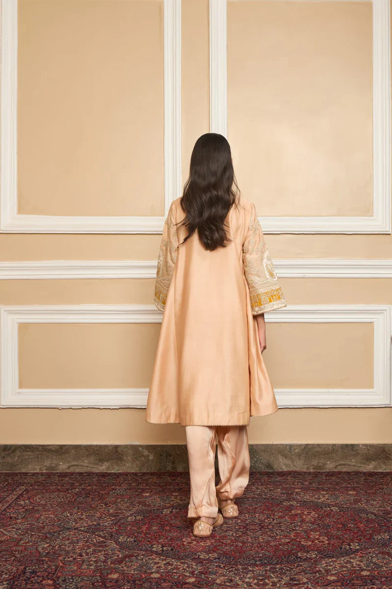 Mohsina - Rose Pink Short Kalidaar Salwar suit - Image 4