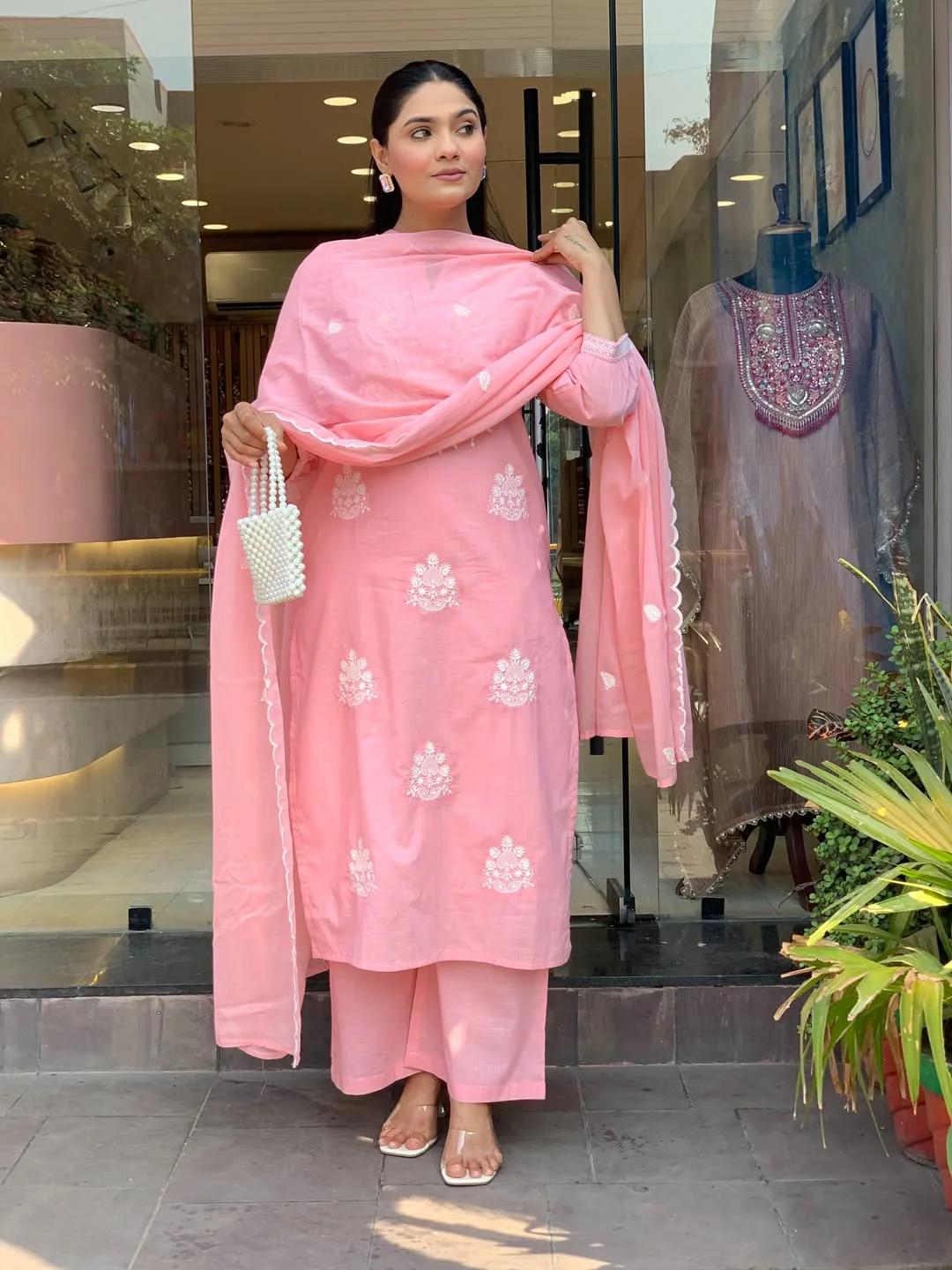 Nency Elegant Pastel Pink Kurta Set - Image 4
