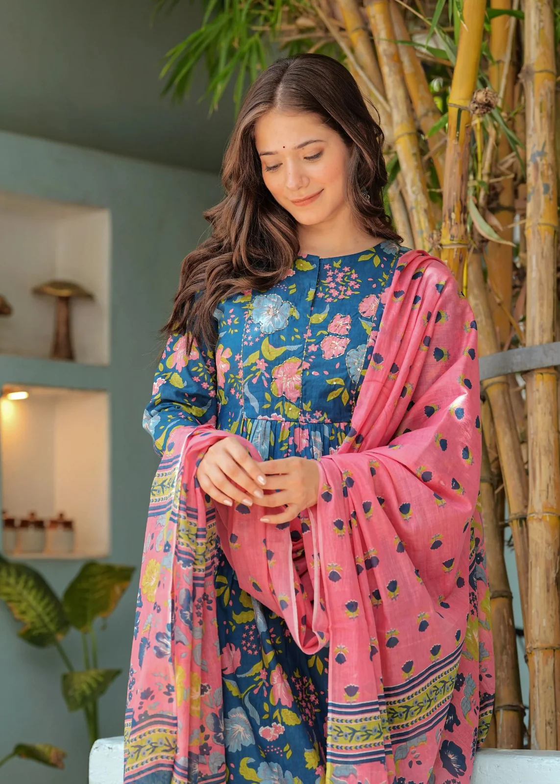 Prisha Printed Floral Kurta Set - Image 7